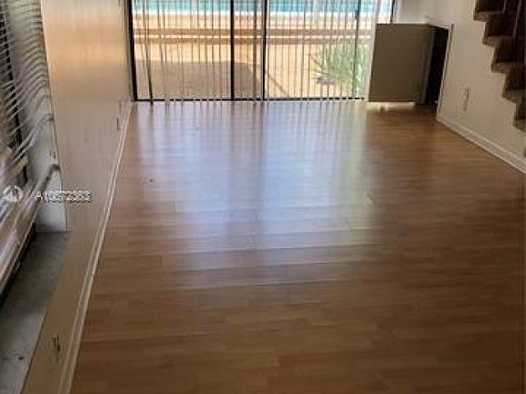 5th image of 2572 Coral Springs Dr #2572