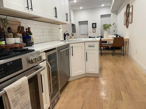 27 Belmont Avenue image 3 of 10