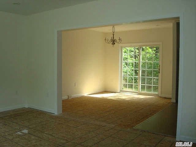 2nd image of 162 Wading River Rd
