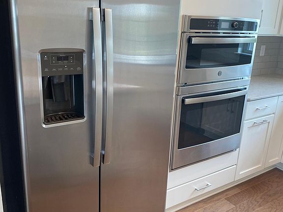 All stainless appliances