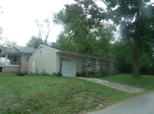 6927 Myrtle Ave, Kansas City, MO 64132