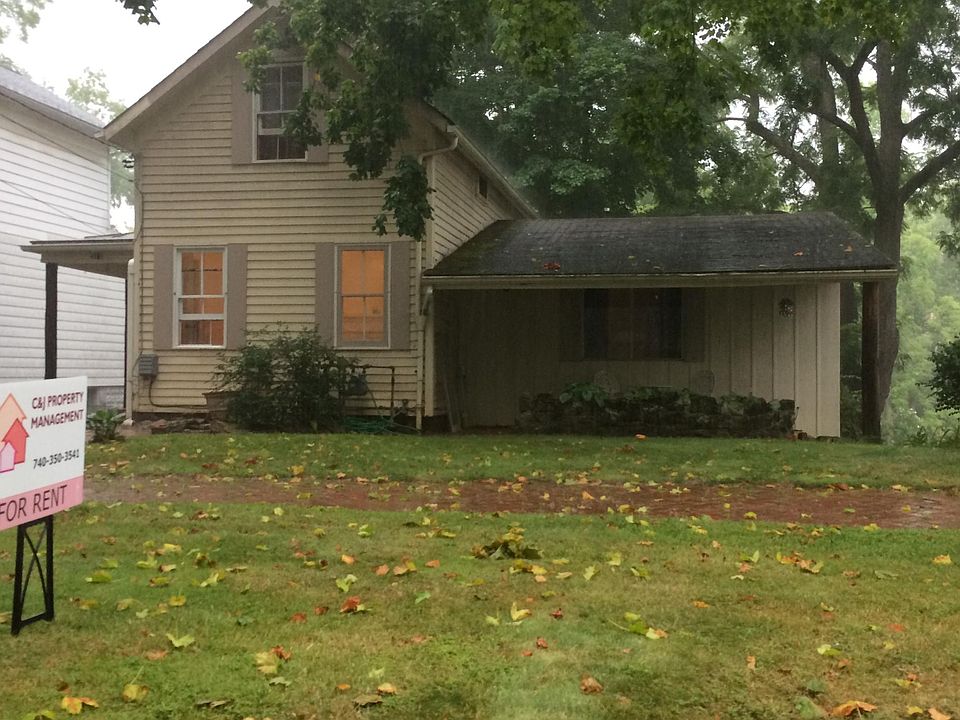 1st image of 513 8th St