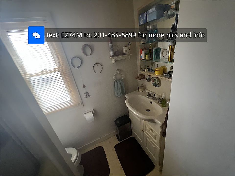 2nd image of 74 Mill St