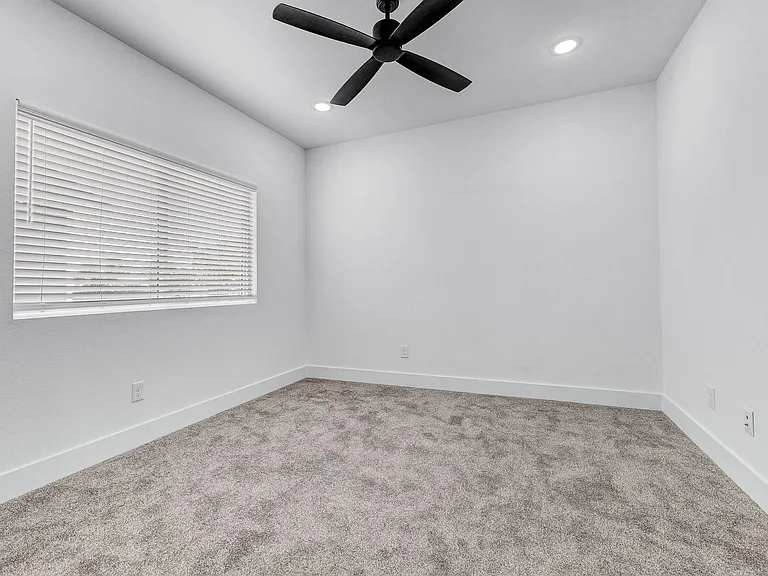 3008 Alpha Wolf Ct — Photo 22