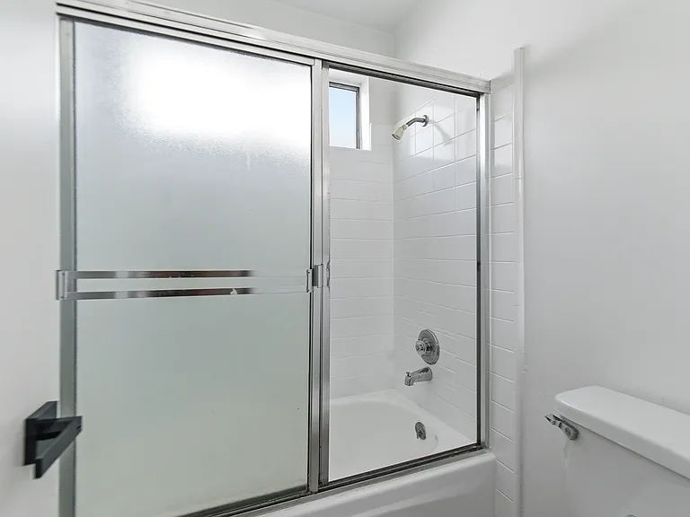 3760 Vinton Ave #3 — Photo 9