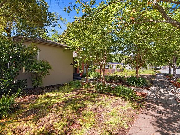 3rd image of 231 Talbot Avenue