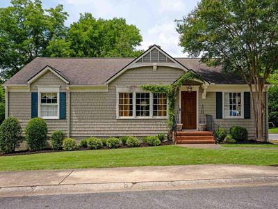 8 Montevallo Lane Mountain Brk, Birmingham, AL, 35213