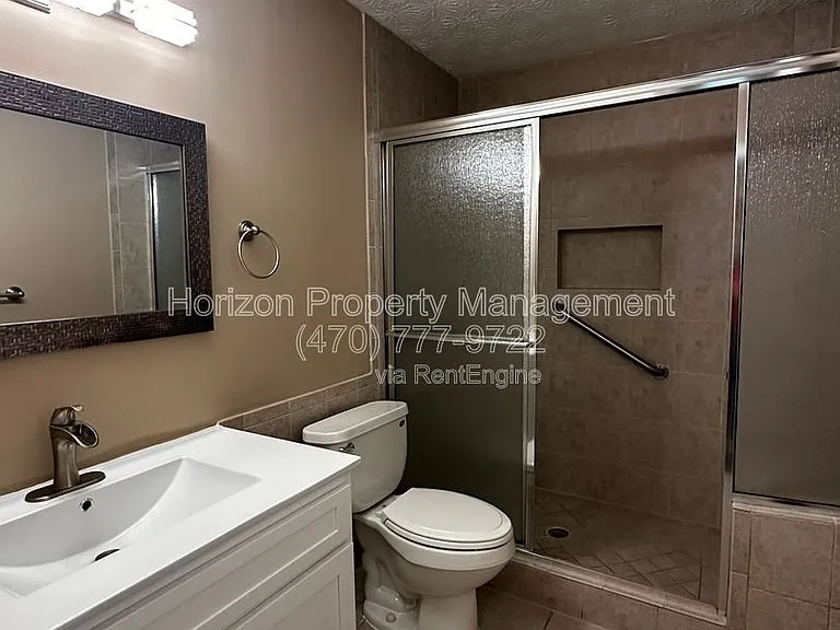 233 Goshen Ln — Photo 12