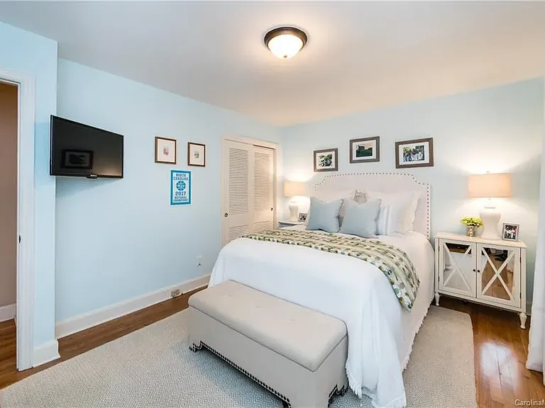5875 Wedgewood Dr — Photo 17