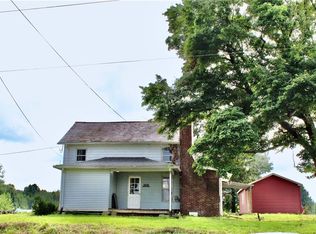 9038 Edison St, Louisville, OH 44641