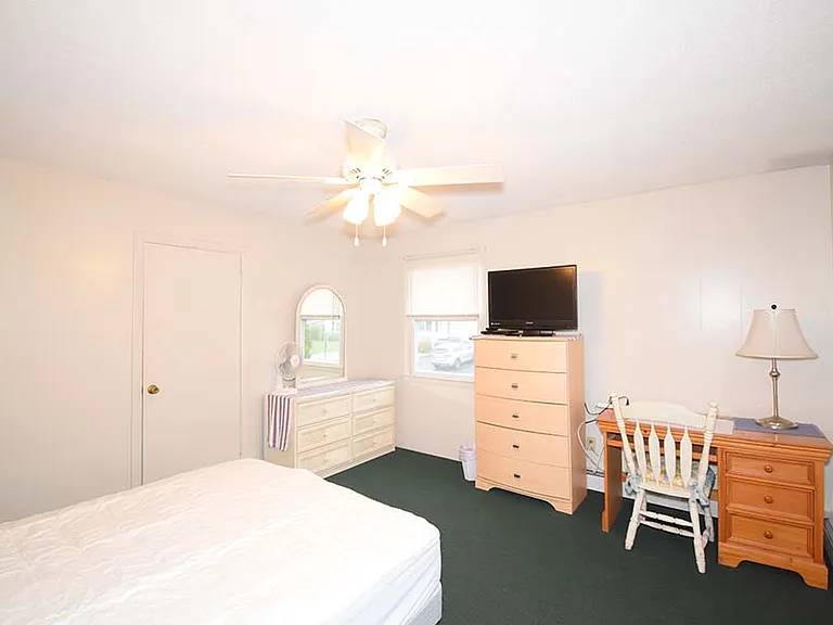 45 Sylvan Rd — Photo 23