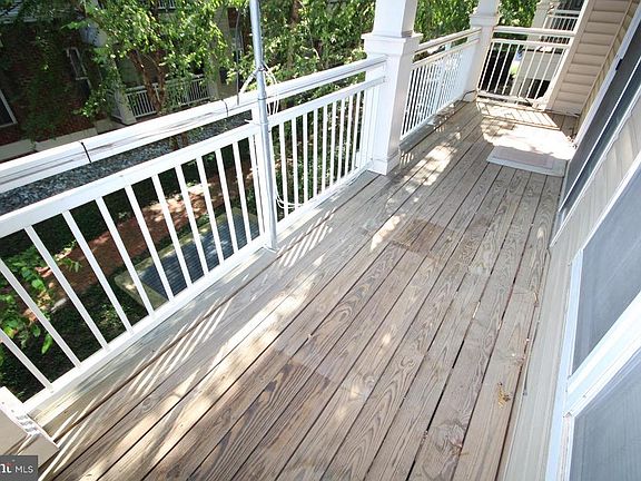 5th image of 5116 Donovan Dr APT 201
