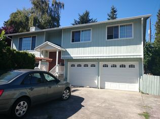 2816 SW Holden St, Seattle, WA 98126