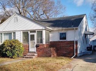 122 Edgewood Blvd, Providence, RI 02905