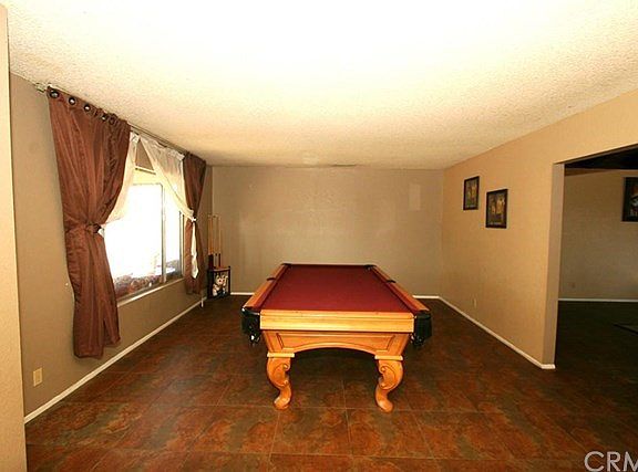 4th image of 3701 Taft Ave