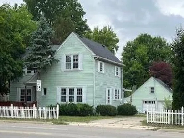 1265 N Shiawassee St, Owosso, MI 48867