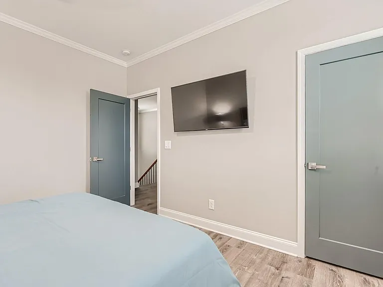 884 Sims St SW — Photo 20