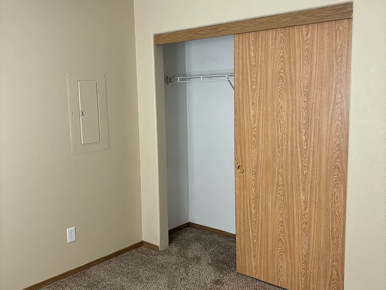 Las Briasas Apartments — Photo 28