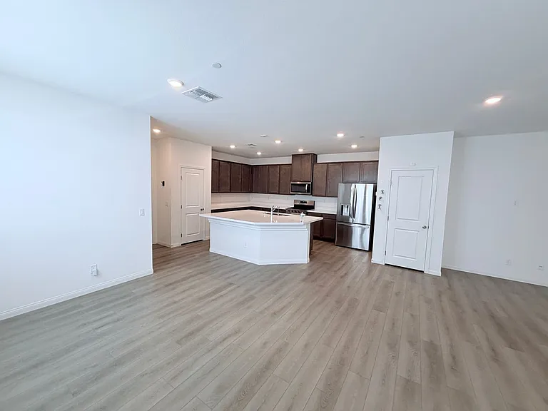 12452 Kings Creek Pl — Photo 7