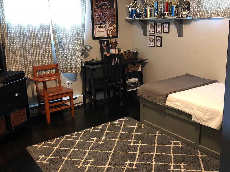 20 E Green St, Mifflinburg, PA 17844 Zillow