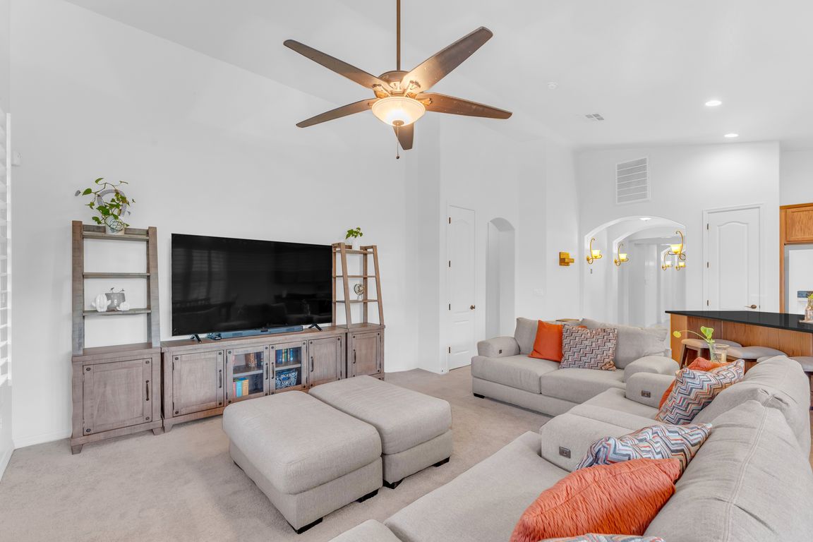 next background image