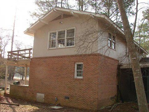 5th image of 807 Dogwood Dr