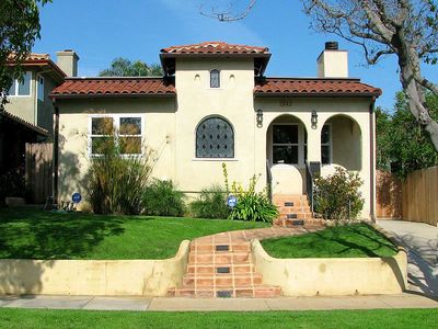 1042 Fiske St, Pacific Palisades, CA, 90272