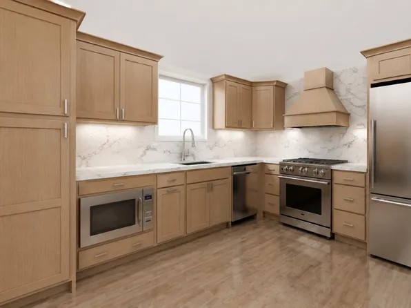 238 E King St #2, Strasburg, VA 22657