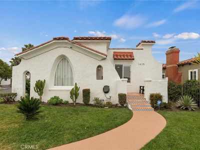 1425 W 79th St, Los Angeles, CA, 90047