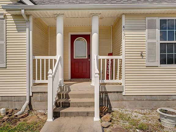 4th image of 4431 W 29th Street