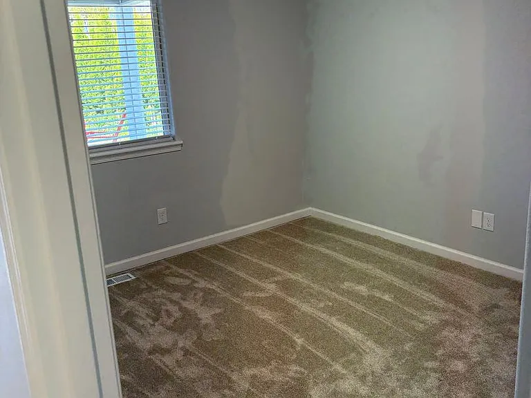 19040 Wallingford Ave — Photo 17