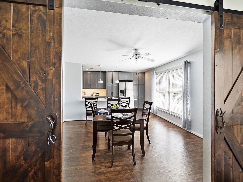 1st image of 3161 Whitemarsh Cir