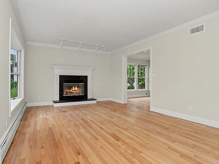 70 Ritch Ave #C — Photo 5