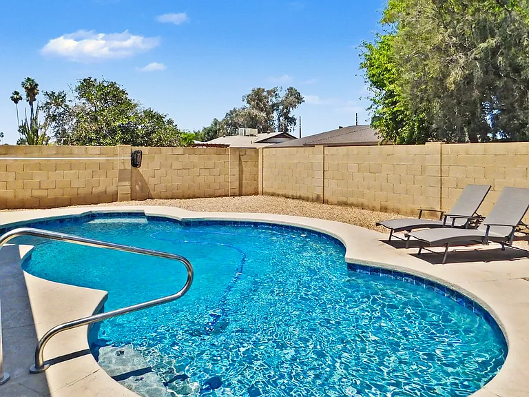 3924 W Augusta Ave — Photo 45