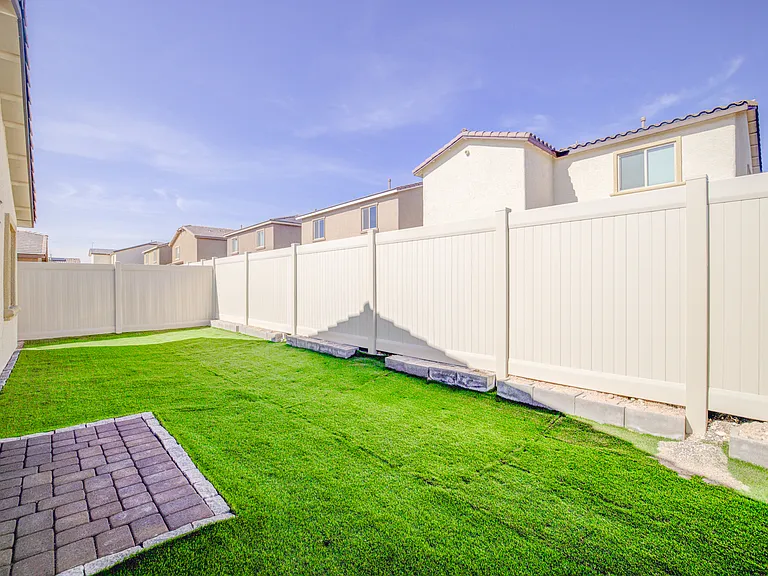1586 Oro Grande Dr — Photo 30