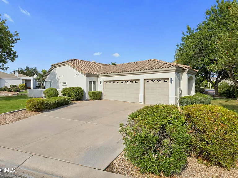 1465 W Island Cir — Photo 115