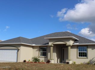 700 Carlyle Ave SE, Palm Bay, FL 32909