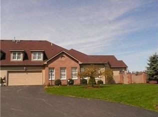 226 Sycamore Dr, Seven Fields, PA 16046