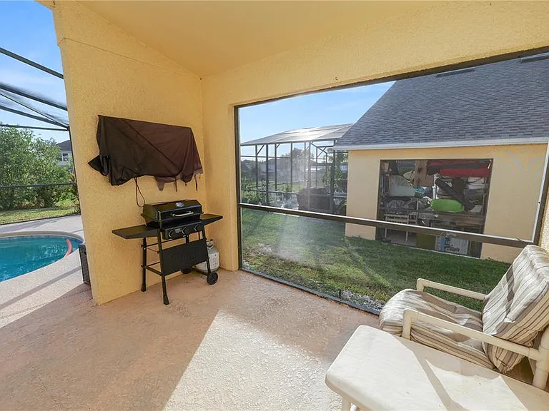 548 Old Bridge Cir — Photo 9