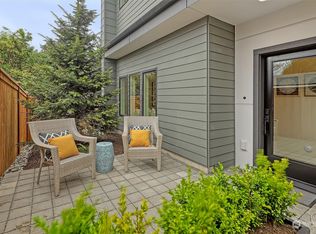 3727 Wallingford Ave N, Seattle, WA 98103