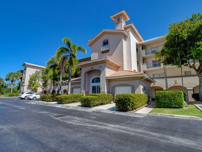 5938 Crystal Shores Drive #202, Boynton Beach, FL, 33437