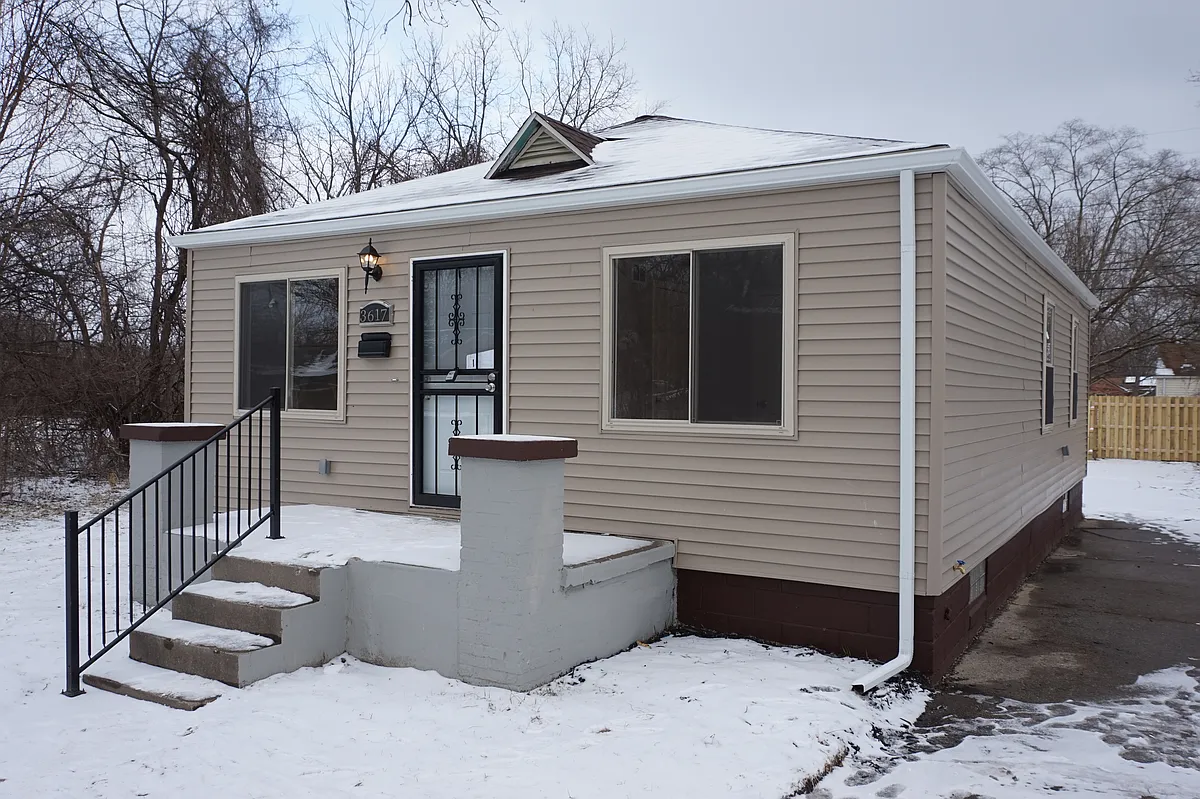 Building Photo - 3617 Spring Hill Ave