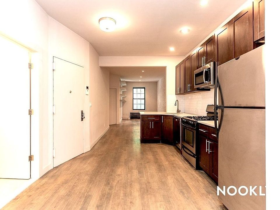1st image of 678 Franklin Ave #4