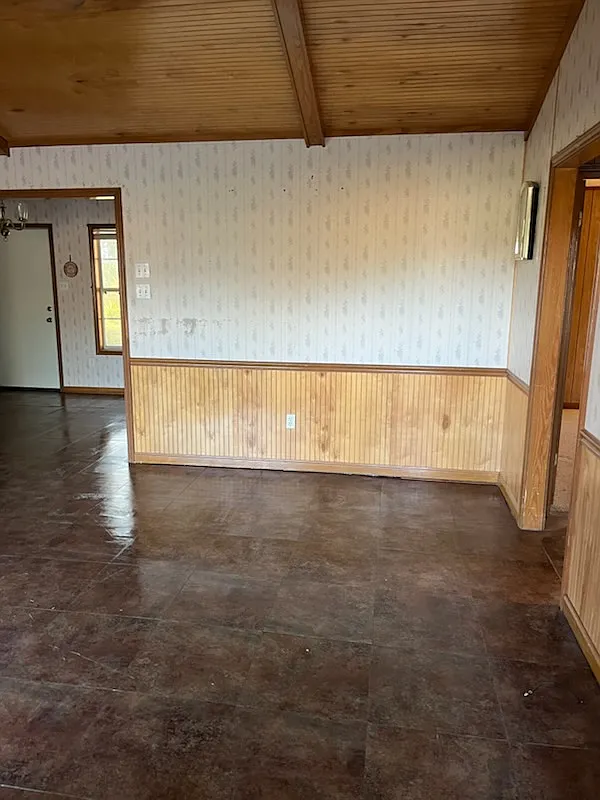154 Bloomfield Loop — Photo 2