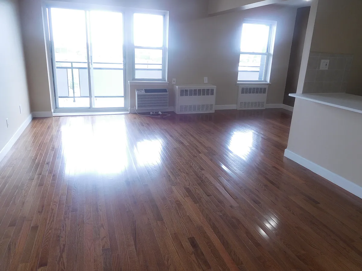 Building Photo - 1666 Bell Blvd #337