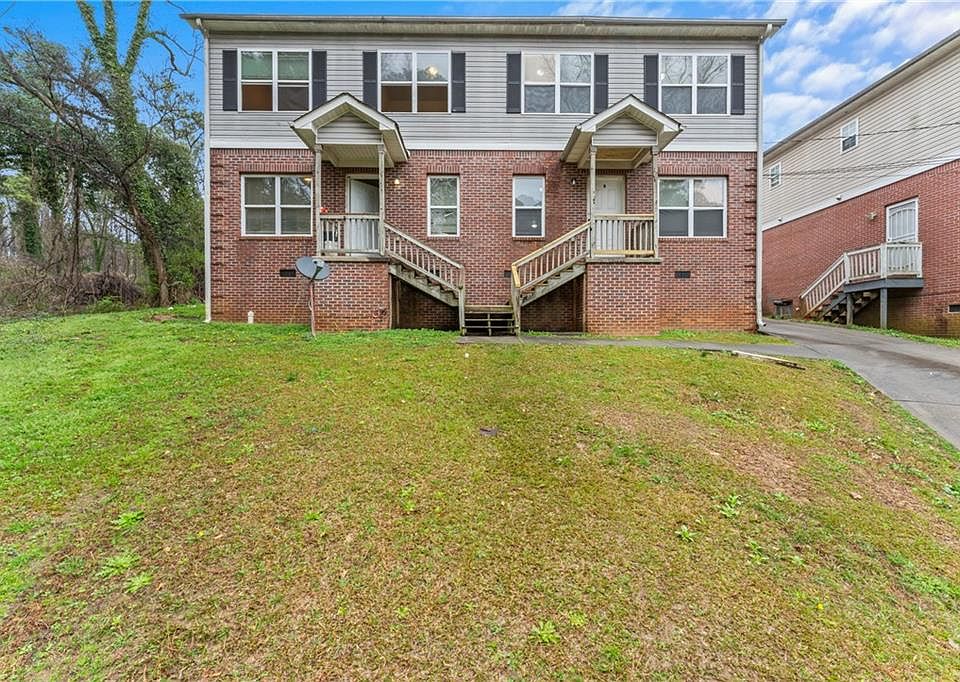 1st image of 2055 Lois Pl NW