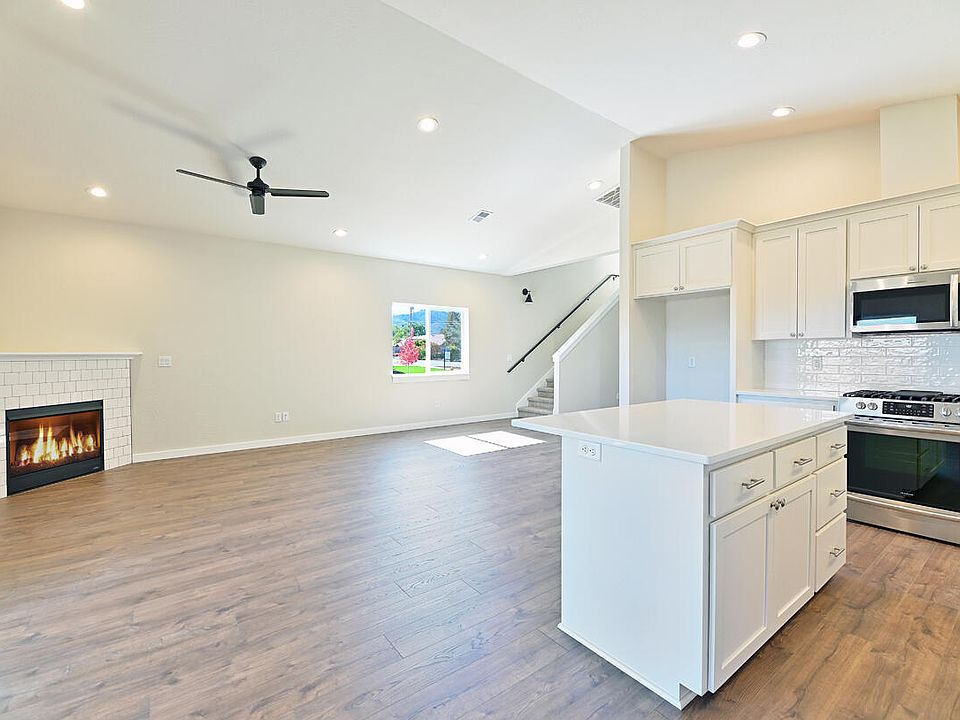 1653 Thomas Rd, Medford, OR 97501 MLS 220171485 Zillow