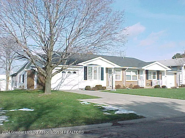 614/616 Granite Dr, Lansing, MI 48917