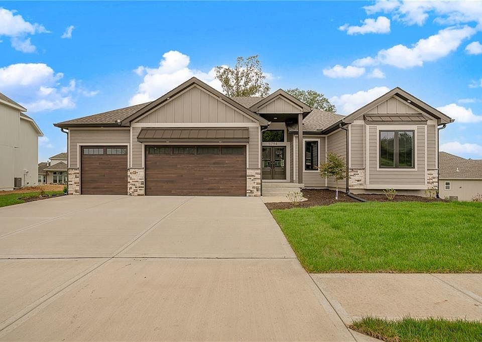 1st image of 5794 NW Black Oak Ct