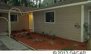 4th image of 1106 SW 76th Ter